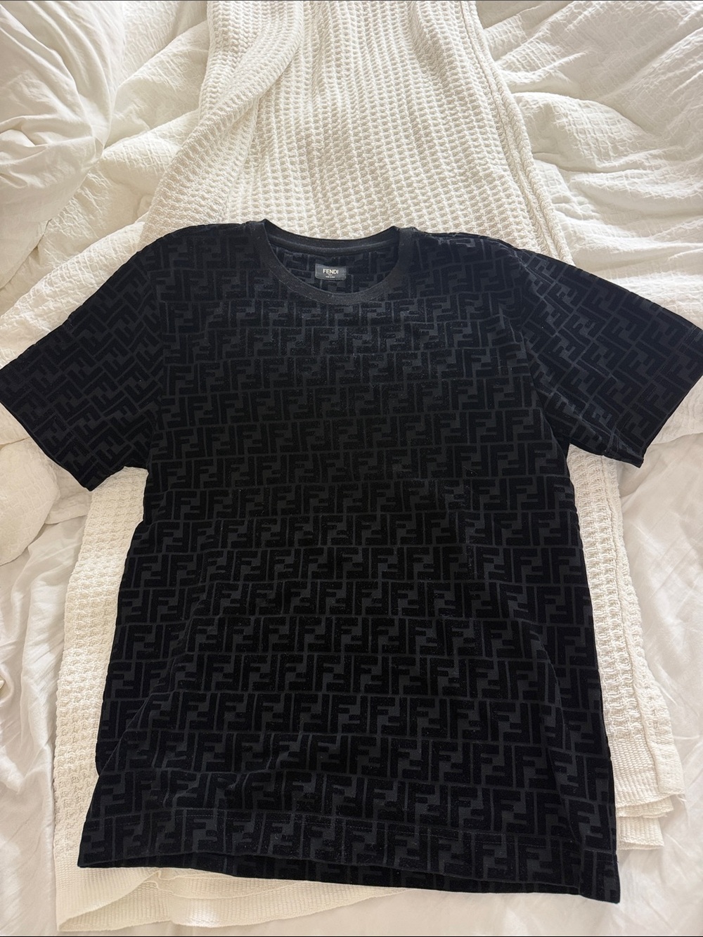 Men’s fendi tshirt